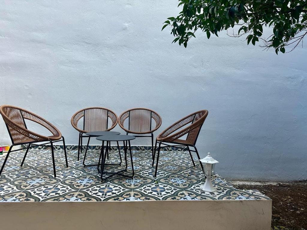 The Blue House Athens Aparthotel Exterior photo