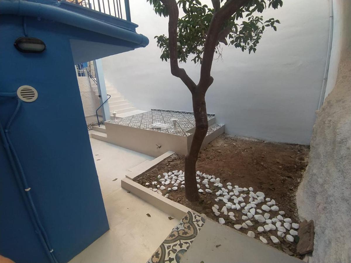 The Blue House Athens Aparthotel Exterior photo