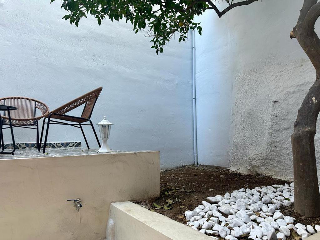 The Blue House Athens Aparthotel Exterior photo